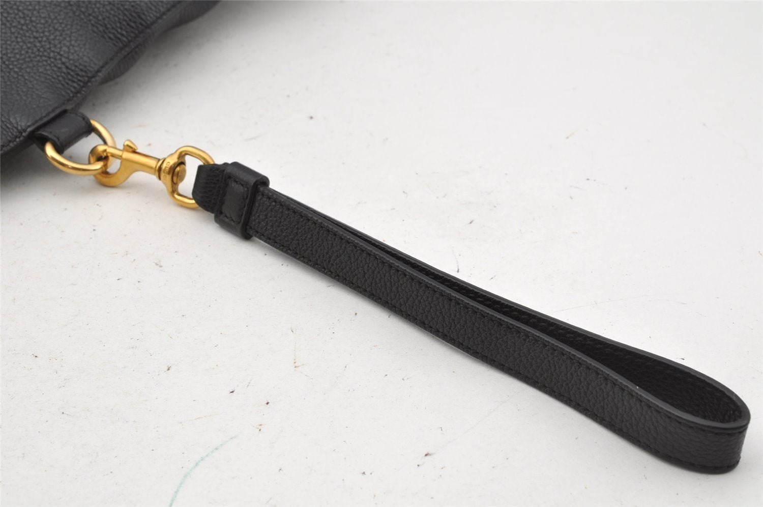 Authentic GUCCI Portfolio Clutch Hand Bag Purse Leather 572770 Black 0416J