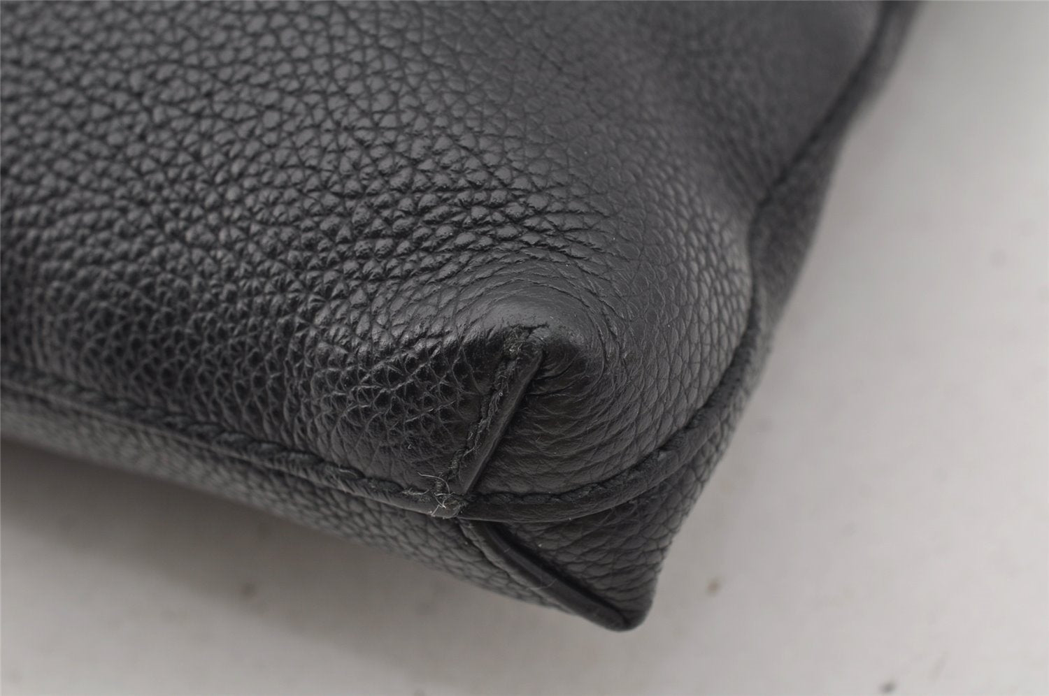 Authentic GUCCI Portfolio Clutch Hand Bag Purse Leather 572770 Black 0416J