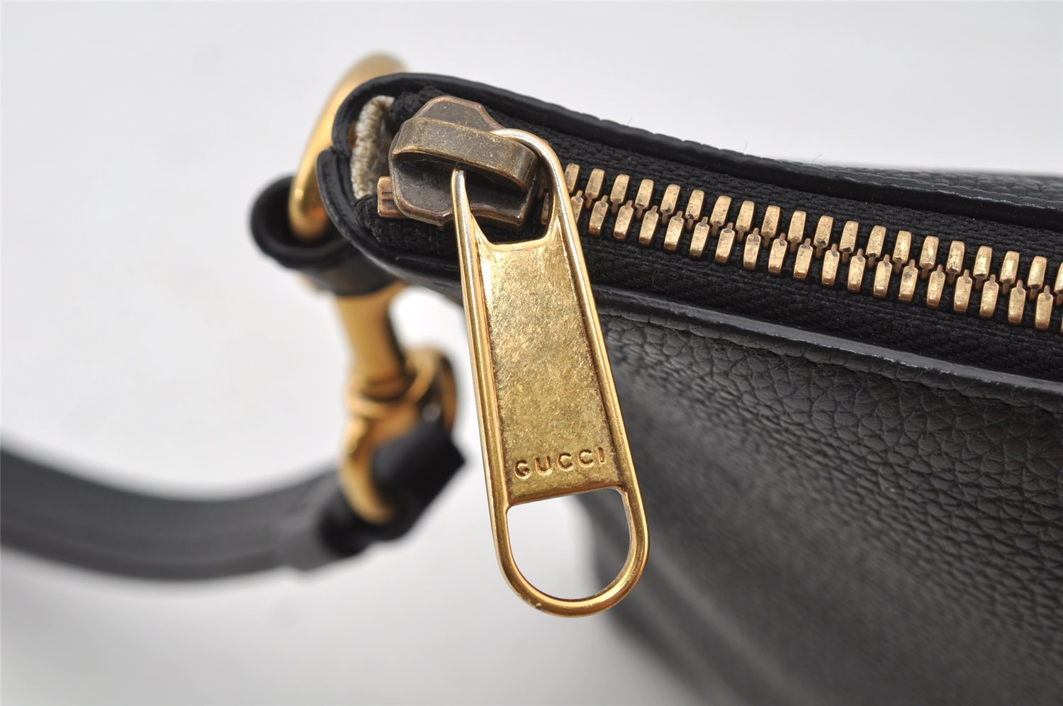 Authentic GUCCI Portfolio Clutch Hand Bag Purse Leather 572770 Black 0416J