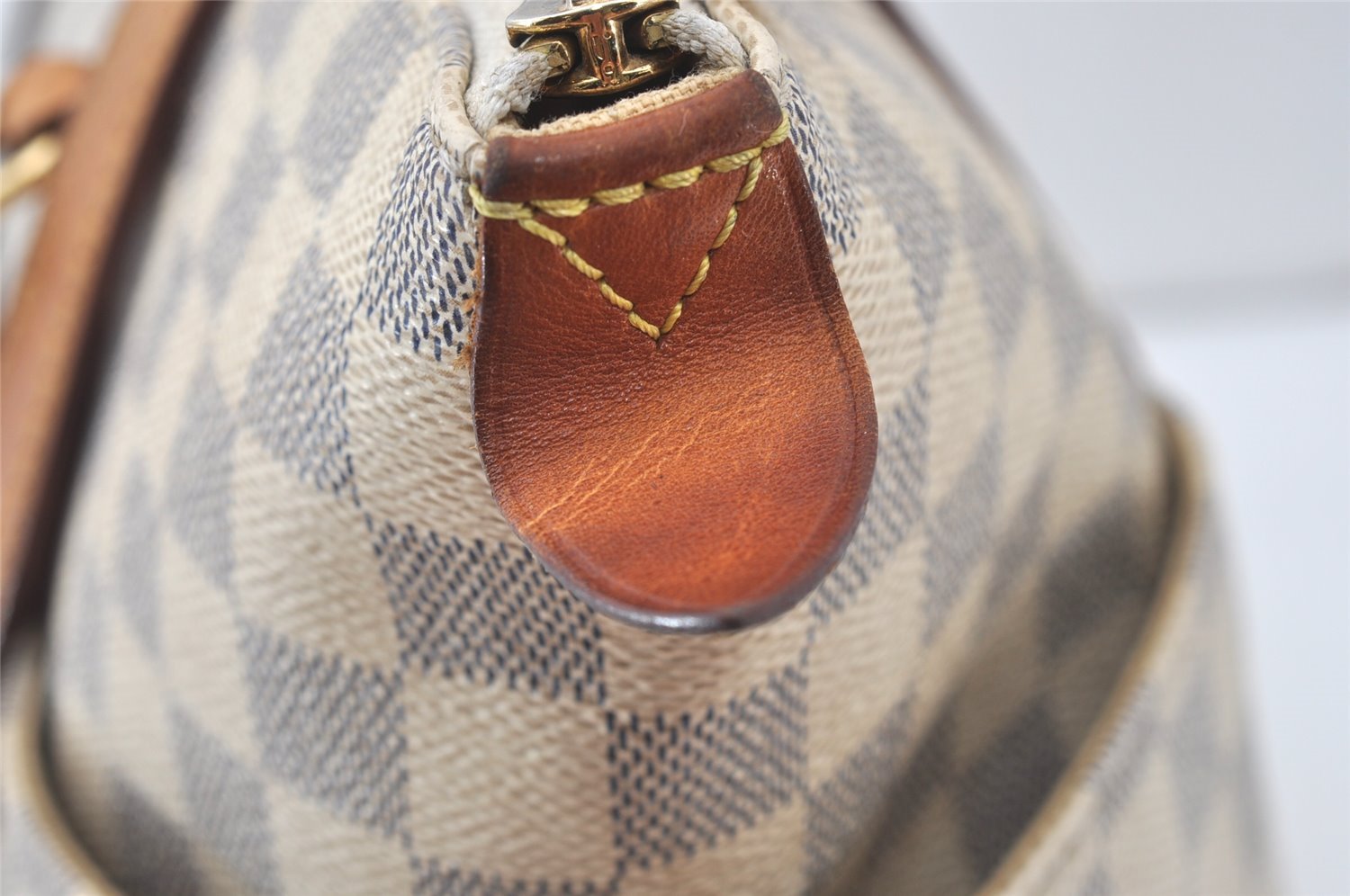 Authentic Louis Vuitton Damier Azur Totally MM Tote Bag N51262 LV 0418J