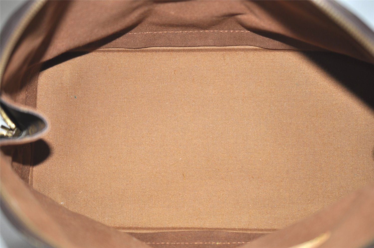 Authentic Louis Vuitton Monogram Alma Hand Bag Purse M51130 LV 0424J