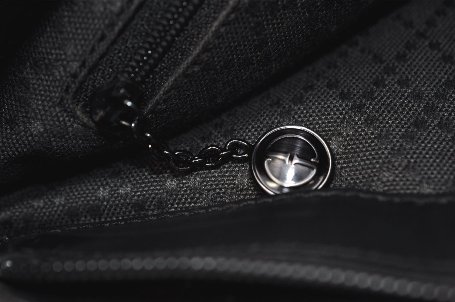 Authentic GUCCI Shoulder Hand Bag Purse GG Nylon Leather 0013099 Black  0424K