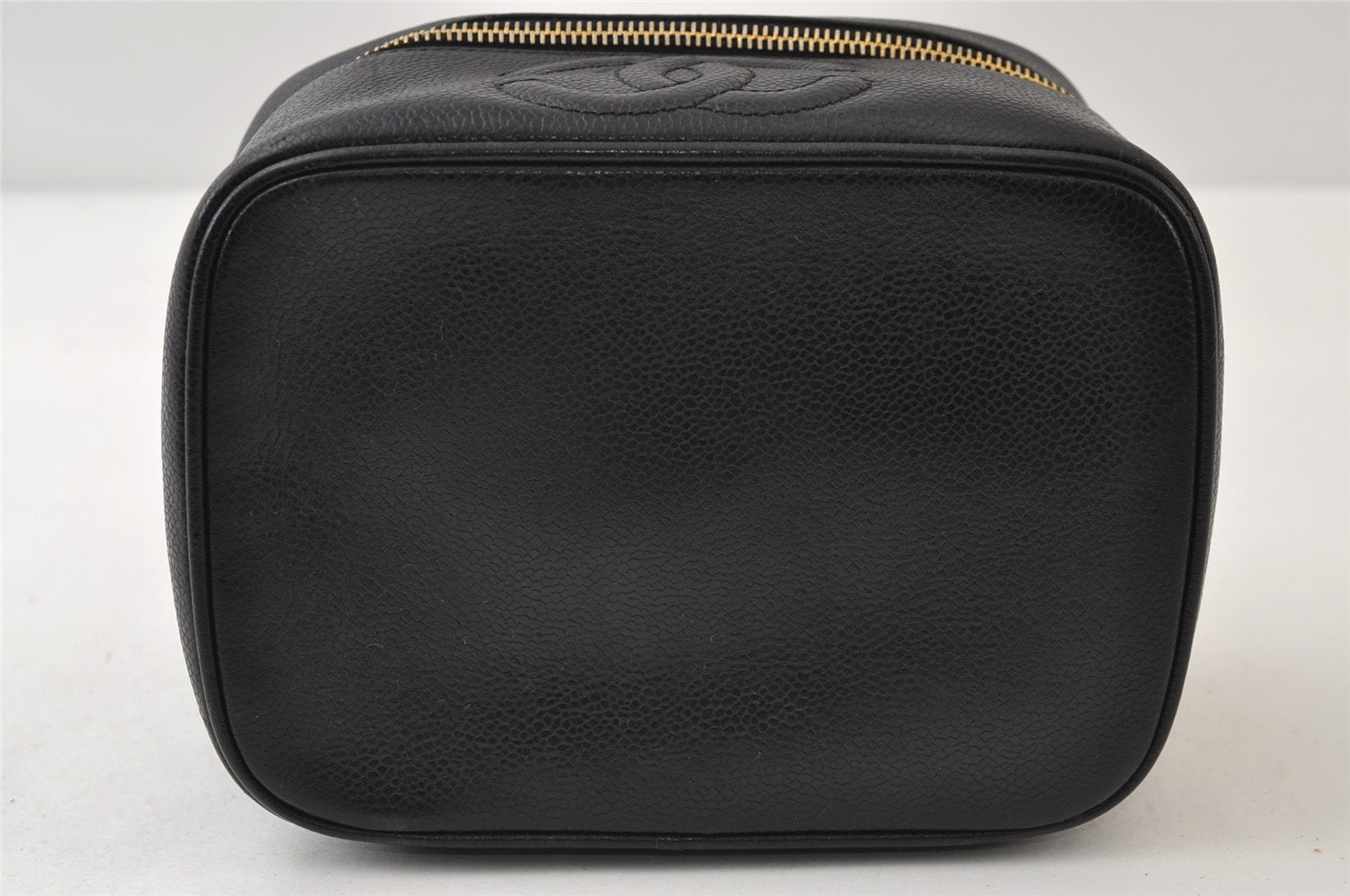 Authentic CHANEL Caviar Skin Vanity Cosmetic Hand Bag Purse Black CC 0426J