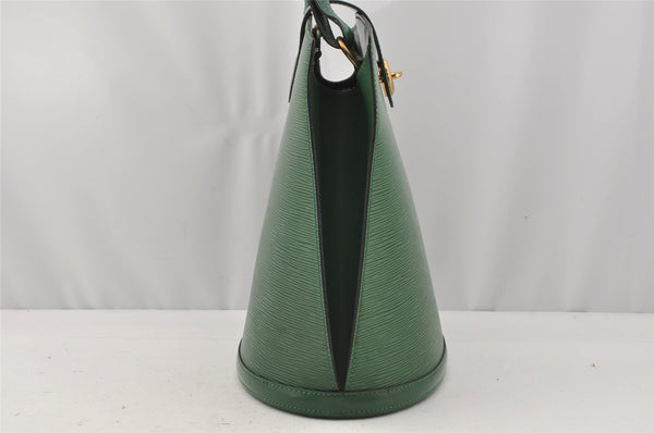 Authentic Louis Vuitton Epi Cluny Shoulder Bag Purse Green M52254 LV 0433J