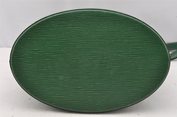 Authentic Louis Vuitton Epi Cluny Shoulder Bag Purse Green M52254 LV 0433J