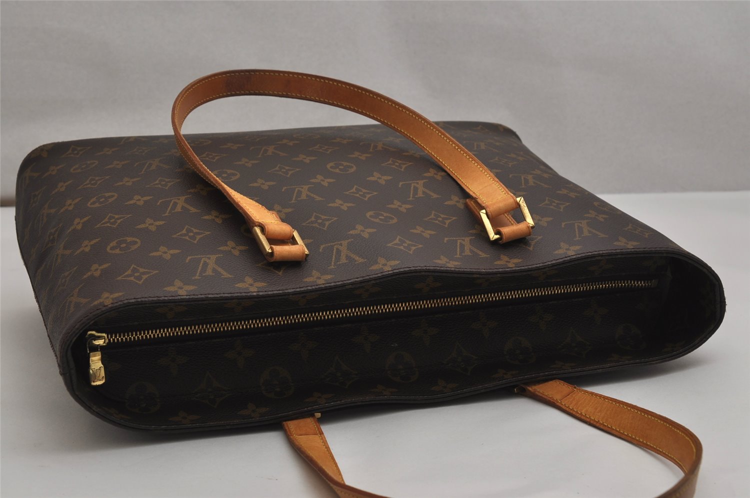 Authentic Louis Vuitton Monogram Luco Shoulder Tote Bag M51155 LV 0435K