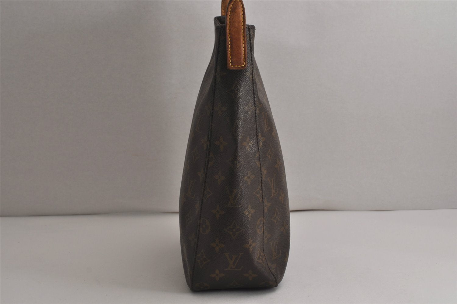 Authentic Louis Vuitton Monogram Looping GM Shoulder Bag M51145 LV 0436K