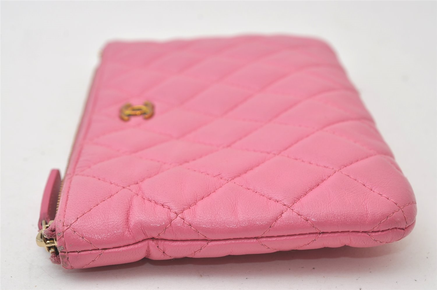 Authentic CHANEL Vintage Calf Skin Matelasse Pouch Purse Pink CC Box 0437J