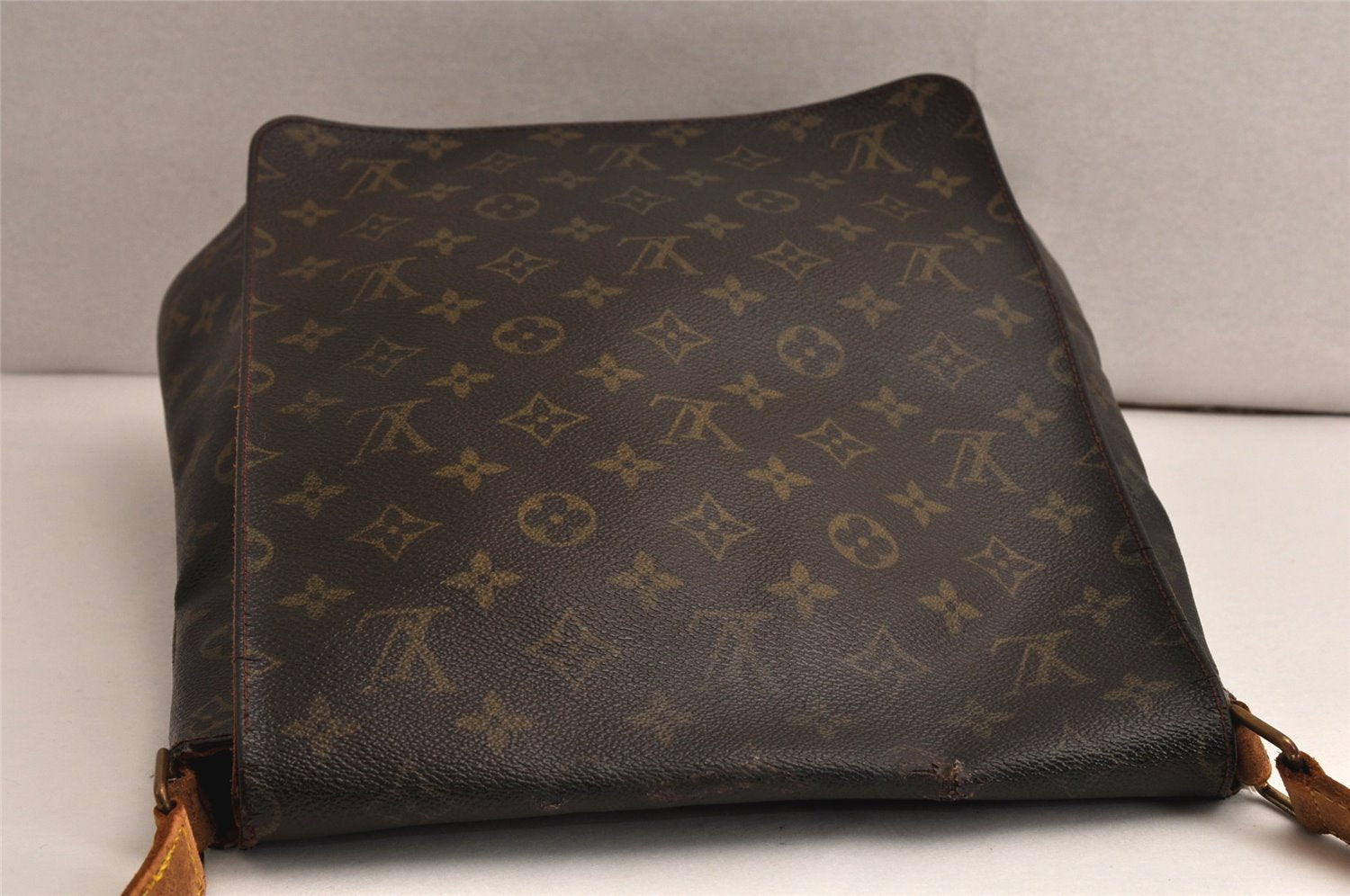 Authentic Louis Vuitton Monogram Musette Shoulder Cross Body Bag M51256 LV 0446K