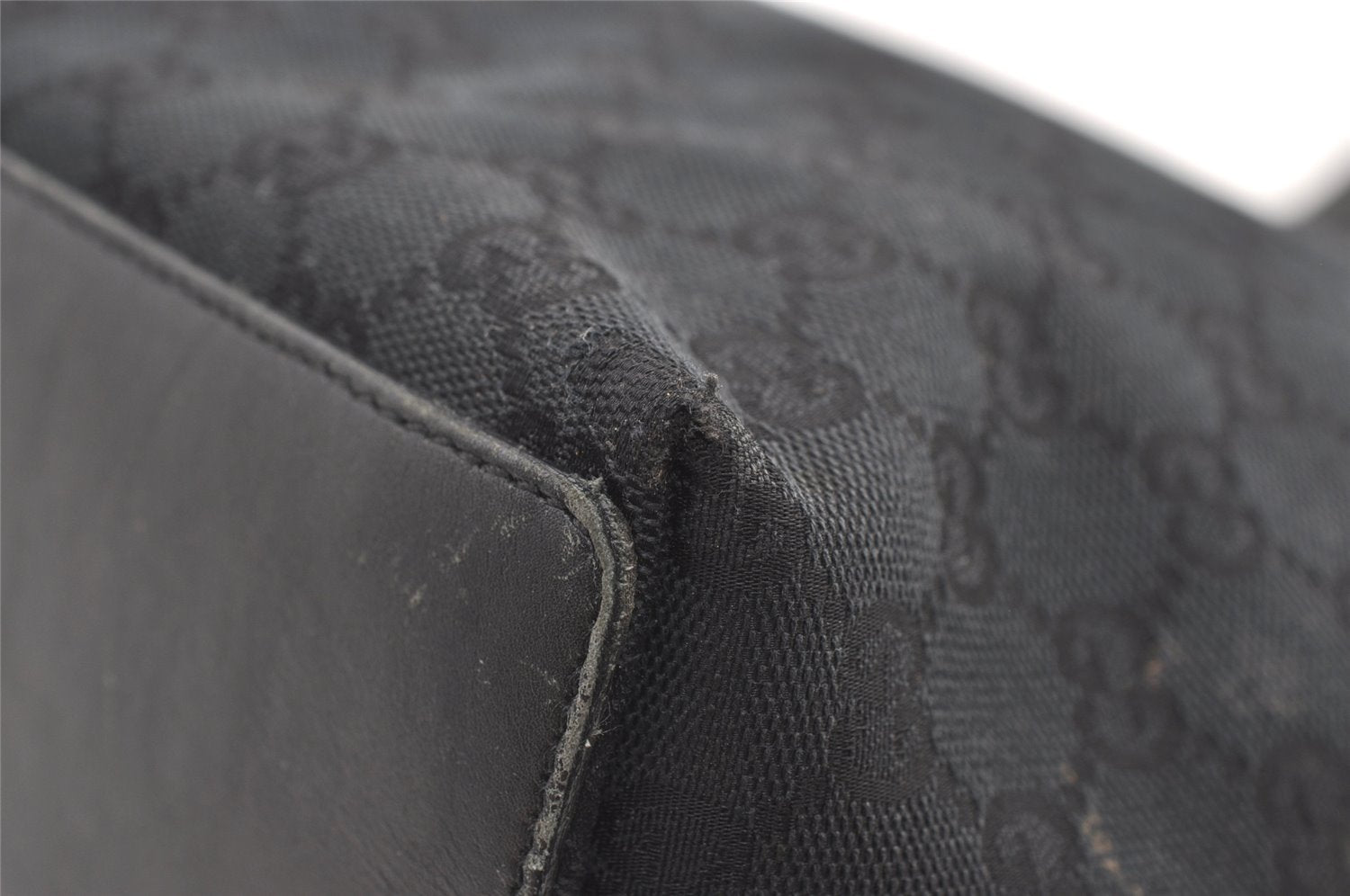 Authentic GUCCI Vintage Shoulder Tote Bag GG Canvas Leather 0021098 Black 0449K