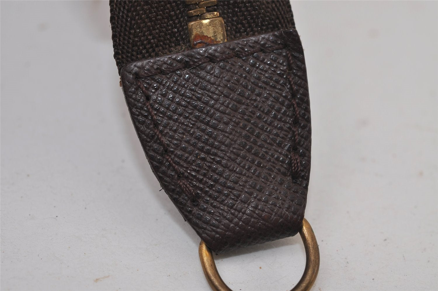 Authentic Louis Vuitton Damier Marais Bucket Pouch Purse Clutch LV 0450J