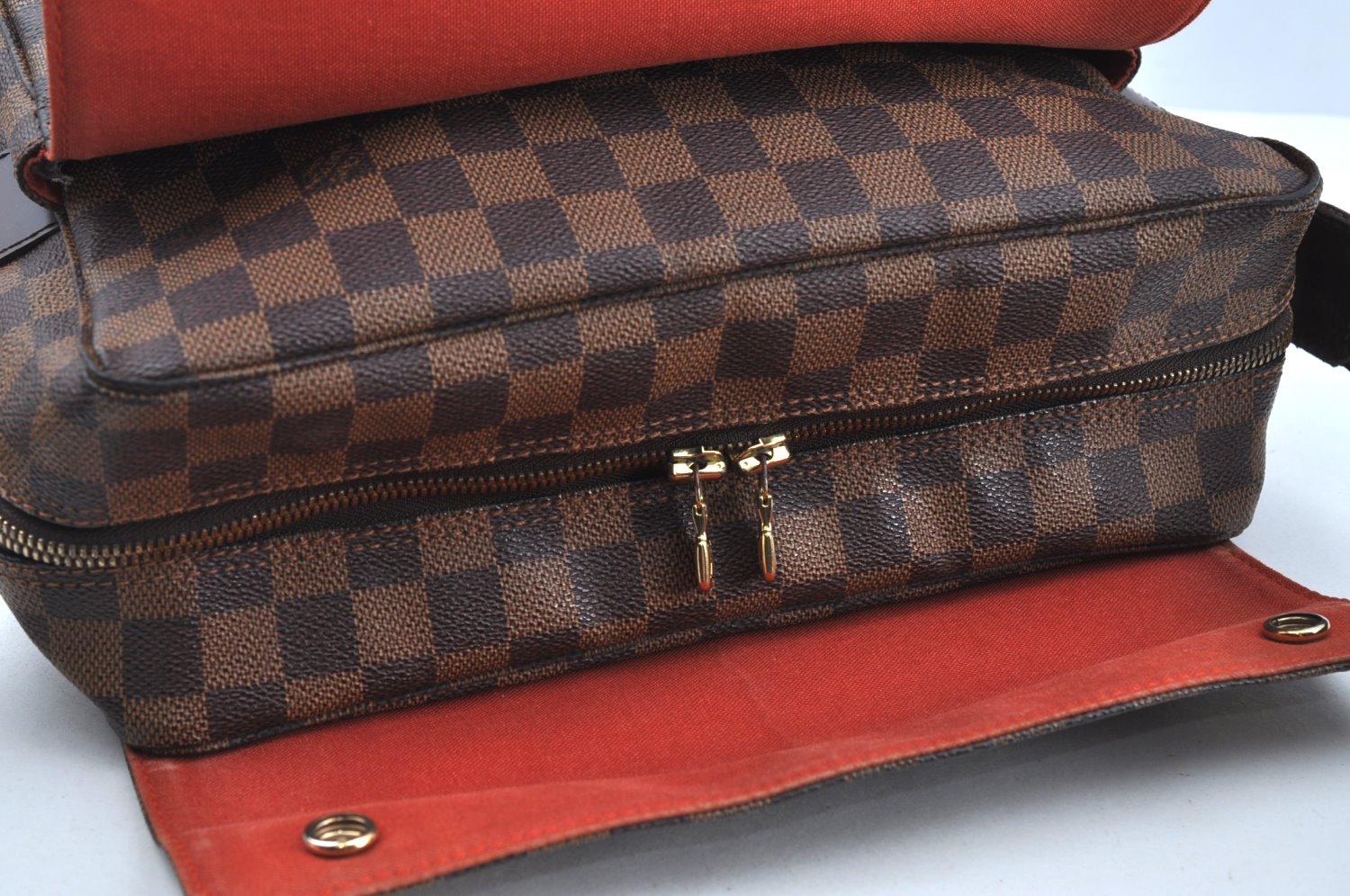 Authentic Louis Vuitton Damier Naviglio Shoulder Cross Body Bag N45255 LV 0452H