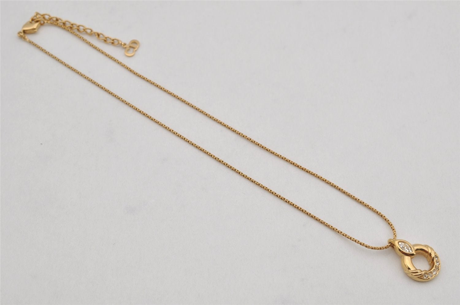 Authentic Christian Dior Gold Tone Chain Rhinestone Pendant Necklace CD 0456K