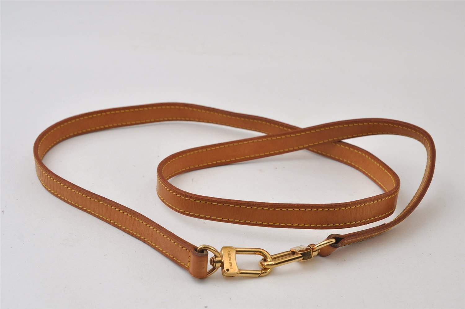 Authentic Louis Vuitton Leather Shoulder Strap Beige 46.3