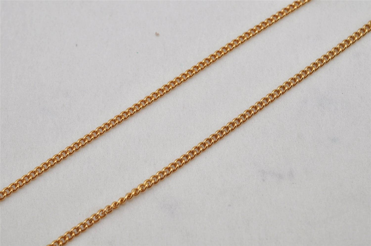 Authentic Christian Dior Gold Tone Chain Pendant Necklace CD 0468K