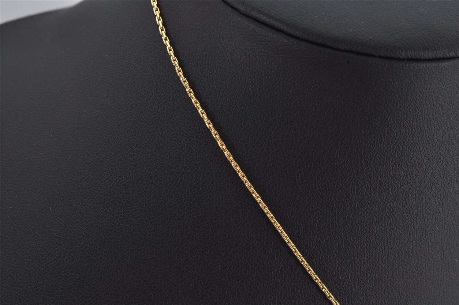 Authentic Christian Dior Gold Tone Chain Rhinestone Pendant Necklace CD 0470K