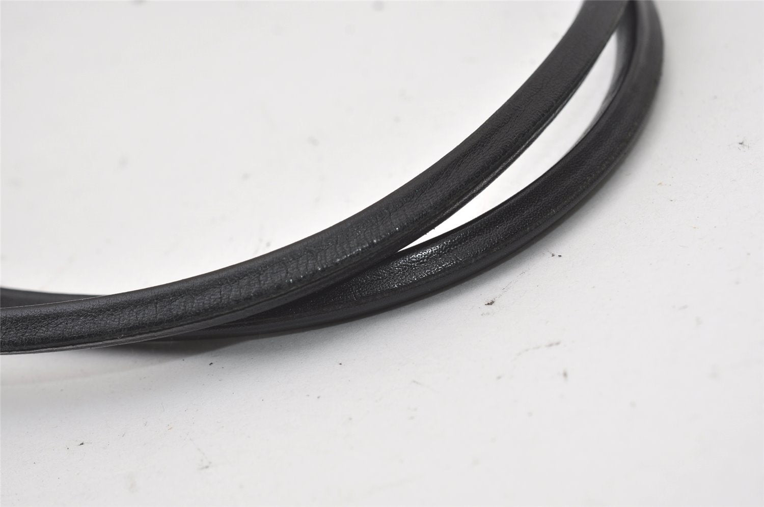 Authentic GUCCI Vintage Shoulder Bag Purse Leather Black 0471J