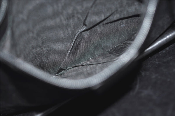 Authentic GUCCI Vintage Shoulder Bag Purse Leather Black 0471J