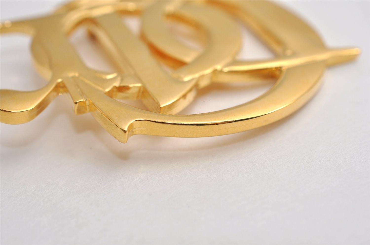 Authentic Christian Dior Vintage Logo Brooch Gold Tone CD 0473K