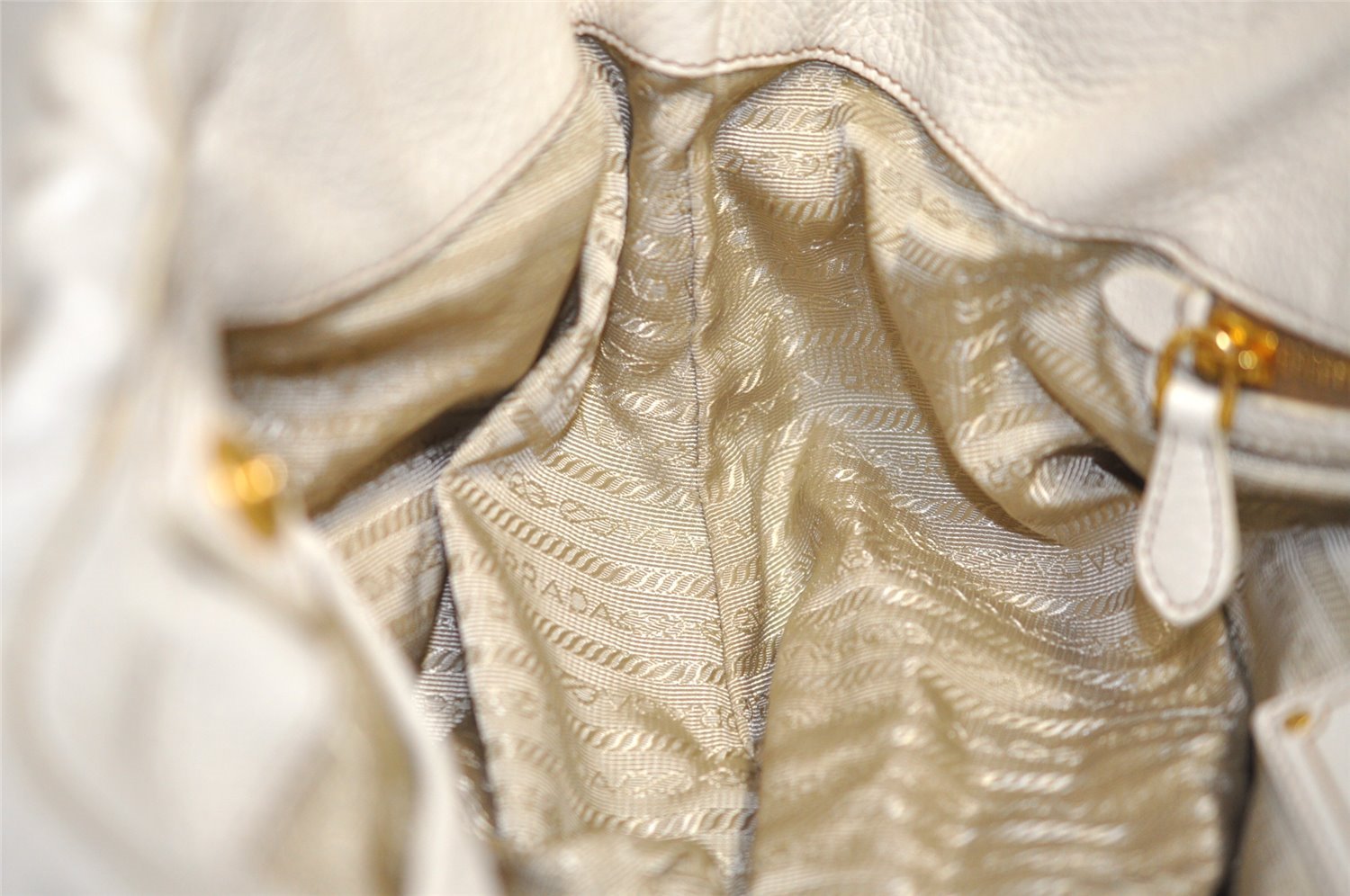 Authentic PRADA Vintage Leather Nappa 2Way Shoulder Tote Bag White 0476J