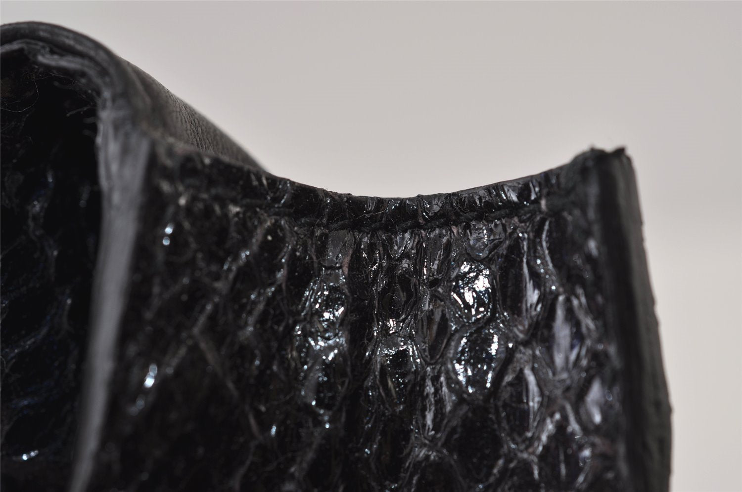 Authentic GUCCI Python Motif Leather Clutch Hand Bag Navy 228574 Box 0487J