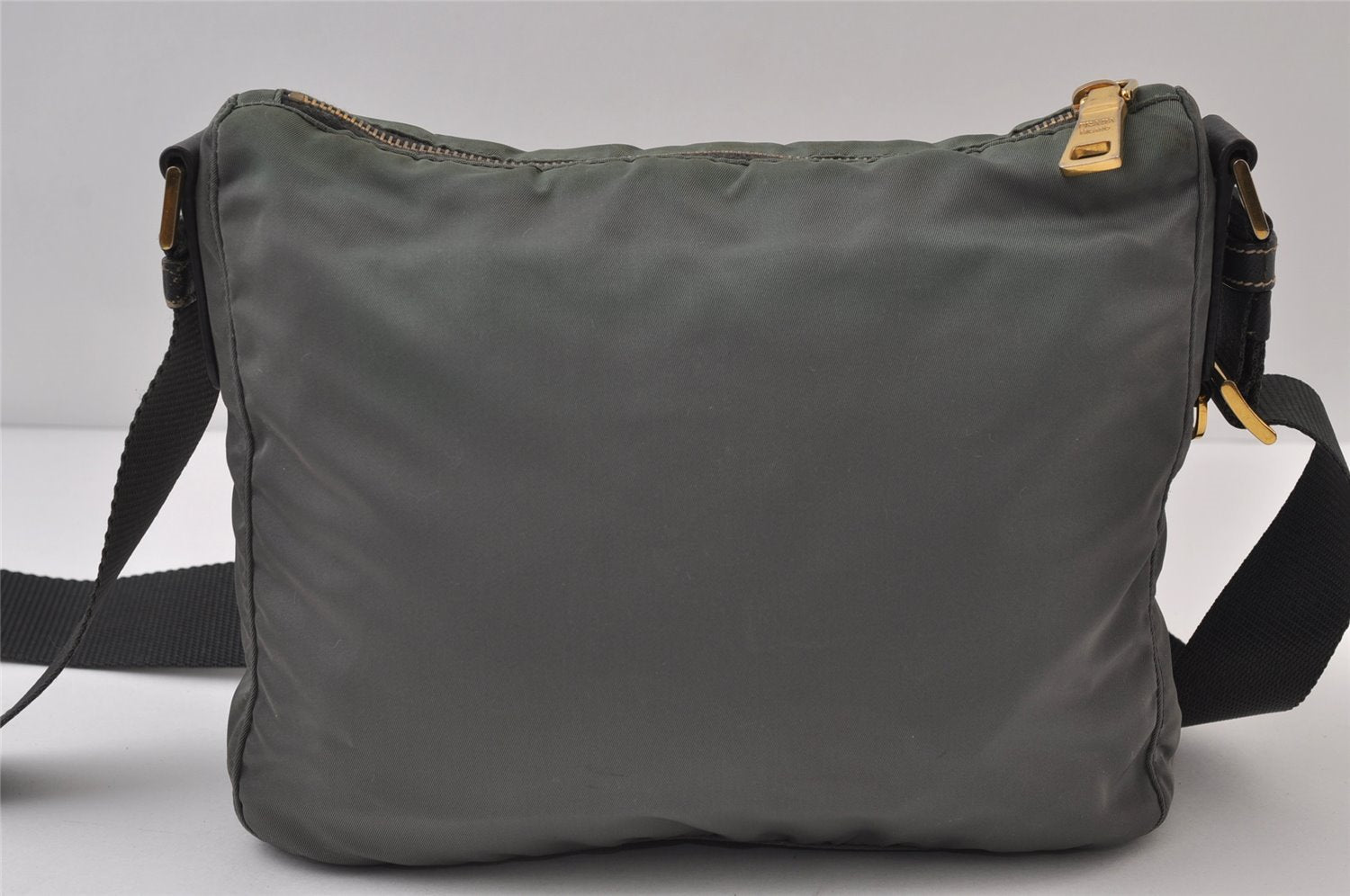 Authentic PRADA Nylon Tessuto Saffiano Leather Shoulder Bag Khaki Green 0488J