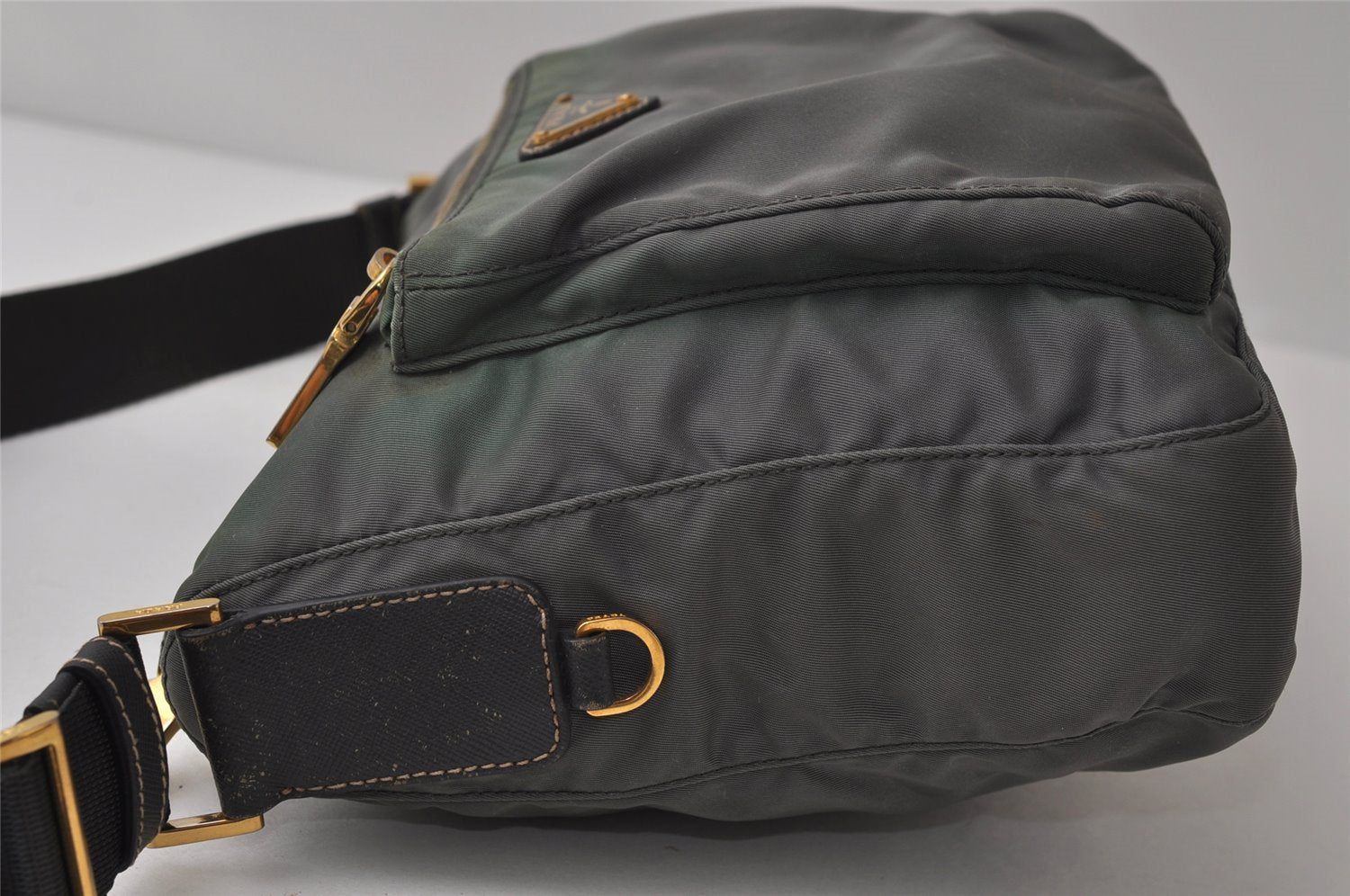 Authentic PRADA Nylon Tessuto Saffiano Leather Shoulder Bag Khaki Green 0488J