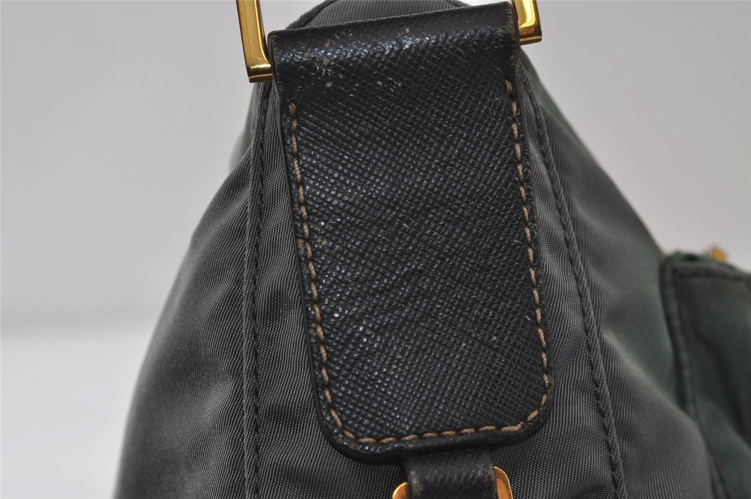 Authentic PRADA Nylon Tessuto Saffiano Leather Shoulder Bag Khaki Green 0488J