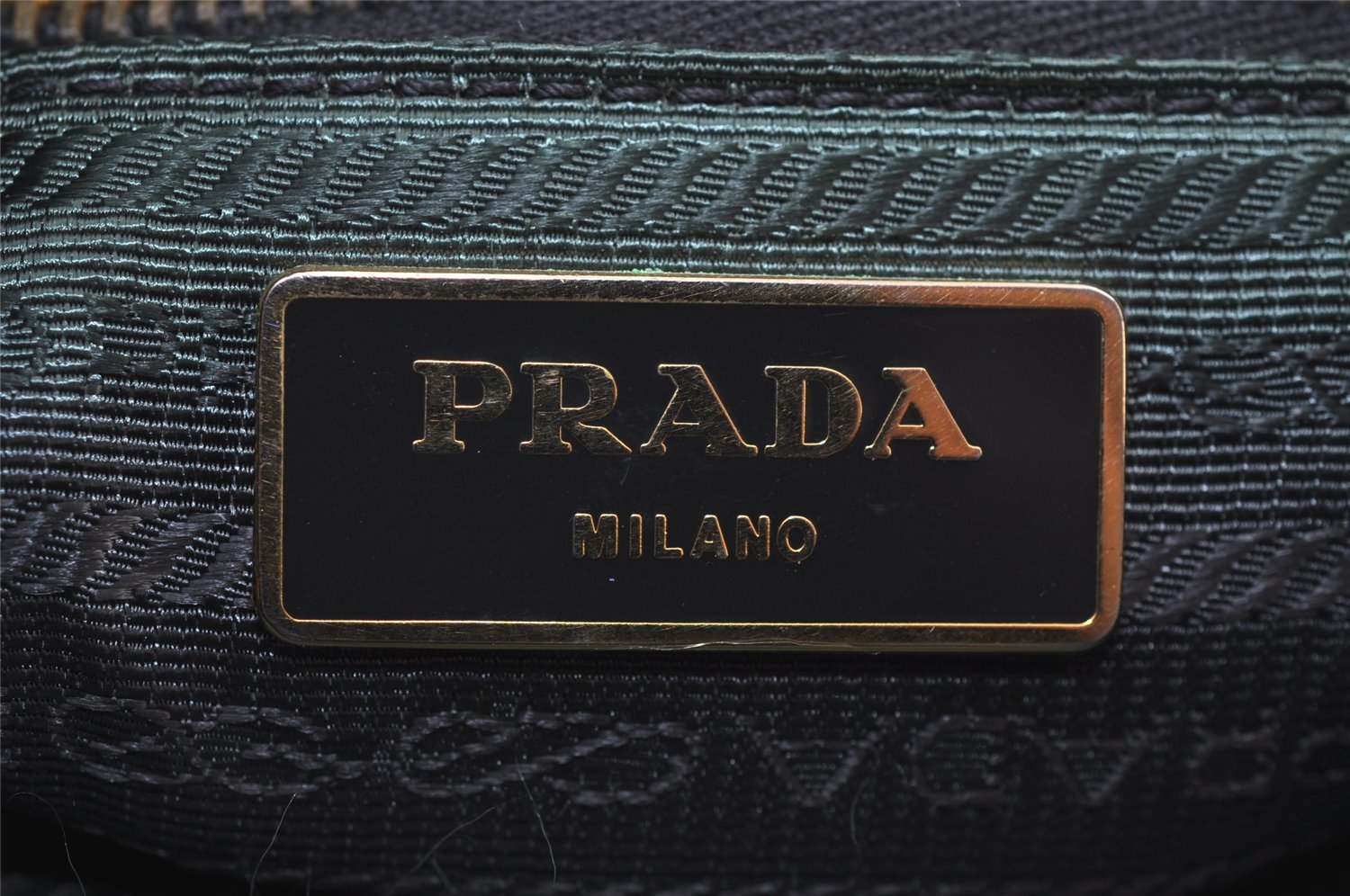 Authentic PRADA Nylon Tessuto Saffiano Leather Shoulder Bag Khaki Green 0488J