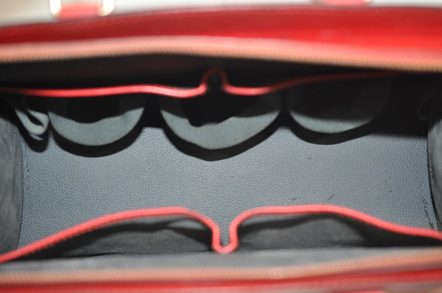 Authentic Louis Vuitton Epi Riviera Hand Bag Red M48187 LV 0489I