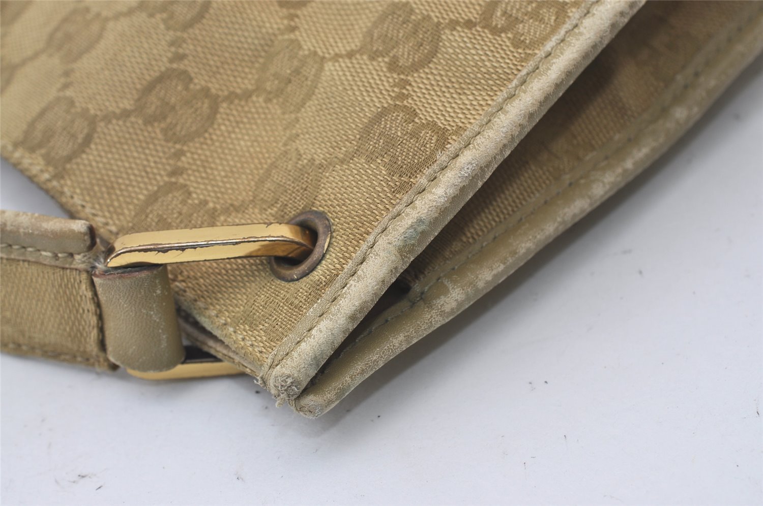 Authentic GUCCI Shoulder Cross Body Bag GG Canvas Leather 91762 Beige 0504J