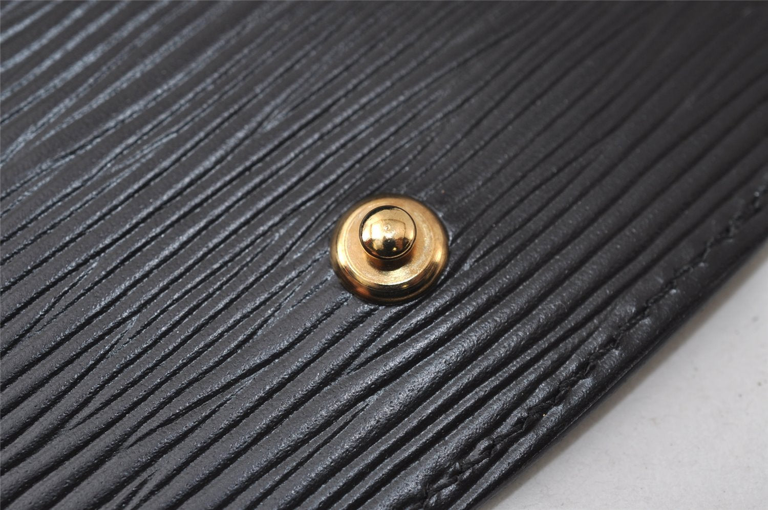 Authentic Louis Vuitton Epi Montaigne 27 Clutch Hand Bag Black M52652 LV 0505J