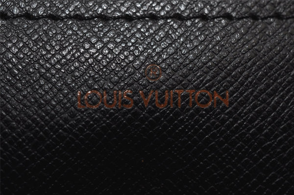 Authentic Louis Vuitton Epi Montaigne 27 Clutch Hand Bag Black M52652 LV 0505J