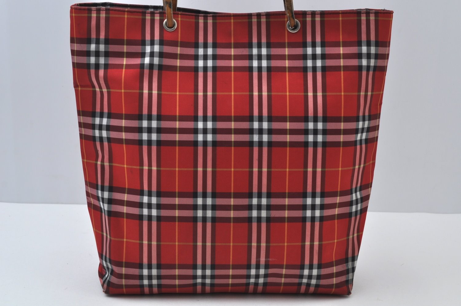 Authentic BURBERRY Check Shoulder Tote Bag Purse Nylon Leather Red 0515H