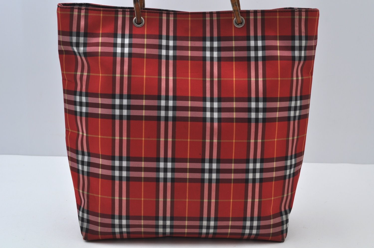 Authentic BURBERRY Check Shoulder Tote Bag Purse Nylon Leather Red 0515H