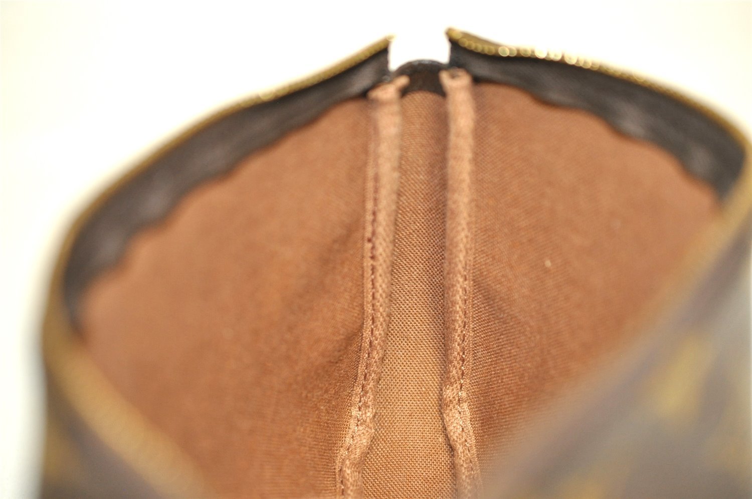 Authentic Louis Vuitton Monogram Pochette Accessoires Pouch M51980 LV 0517J