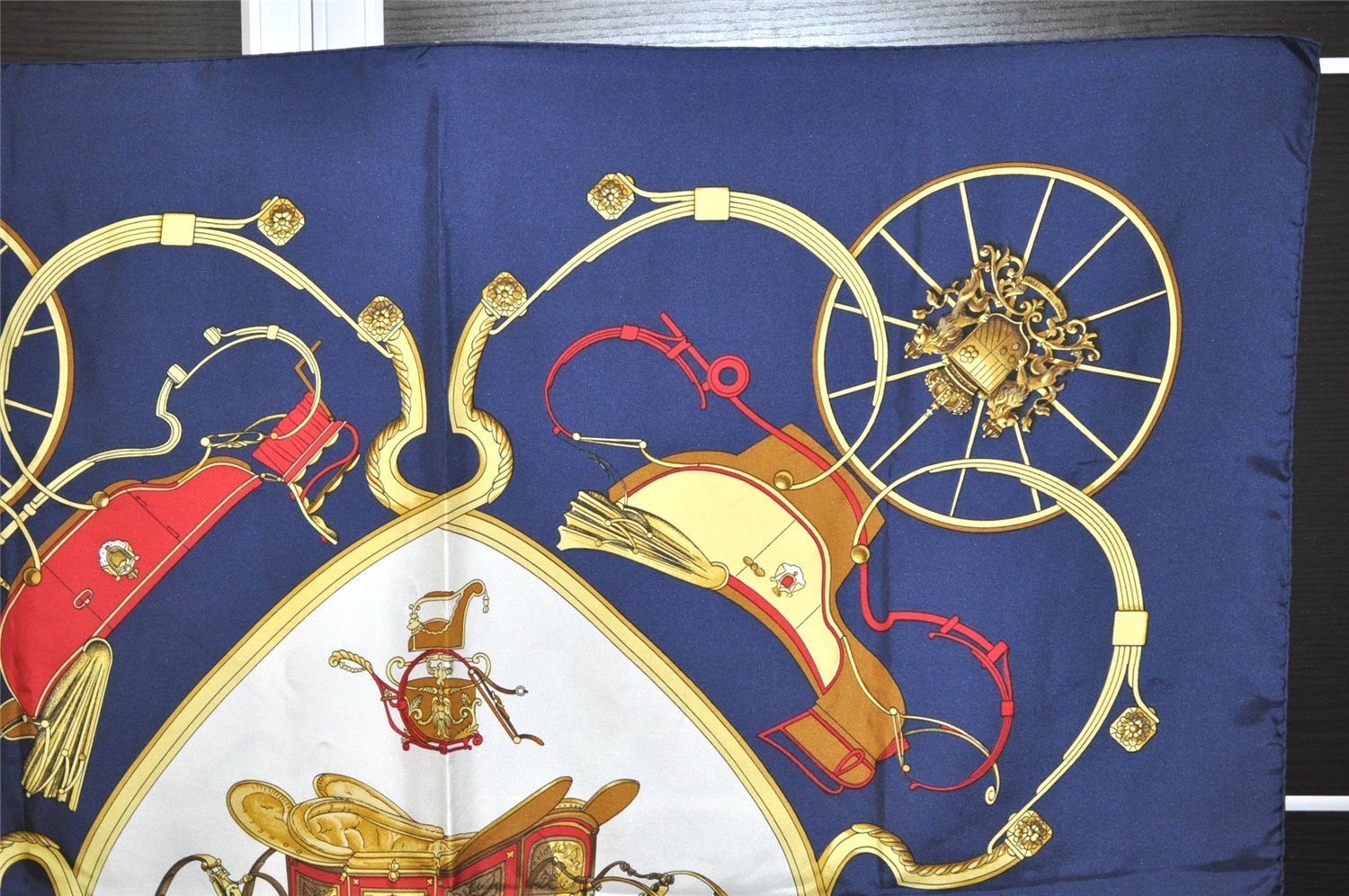 Authentic HERMES Carre 90 Scarf 