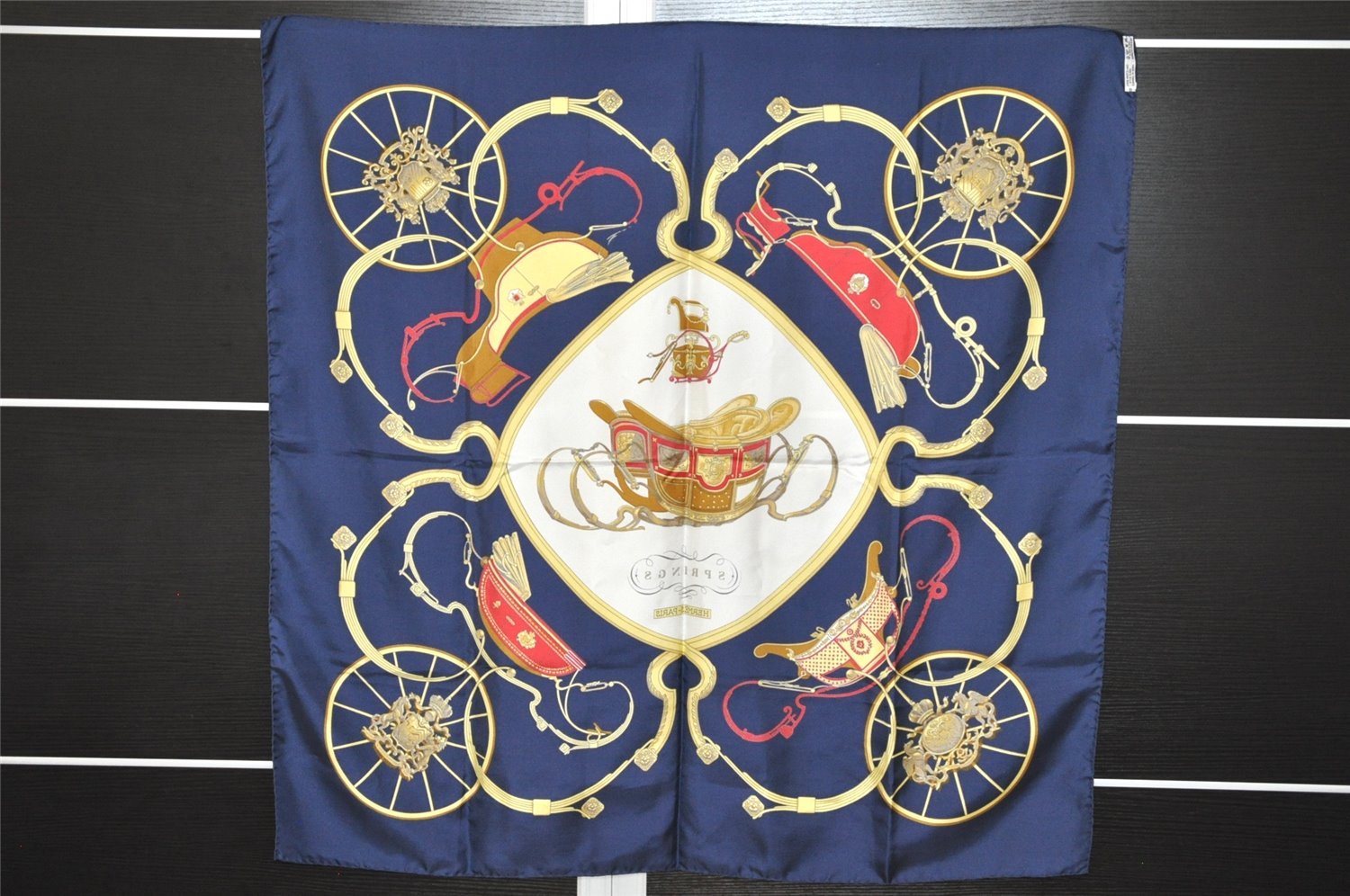 Authentic HERMES Carre 90 Scarf 