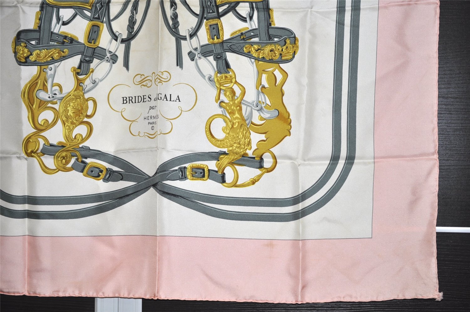 Authentic HERMES Carre 90 Scarf 