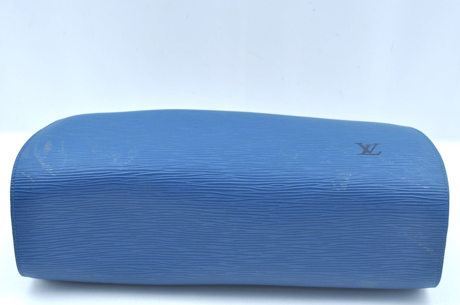 Authentic Louis Vuitton Epi Dauphine GM Cosmetic Pouch Blue M48435 LV 0528I