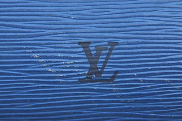 Authentic Louis Vuitton Epi Dauphine GM Cosmetic Pouch Blue M48435 LV 0528I