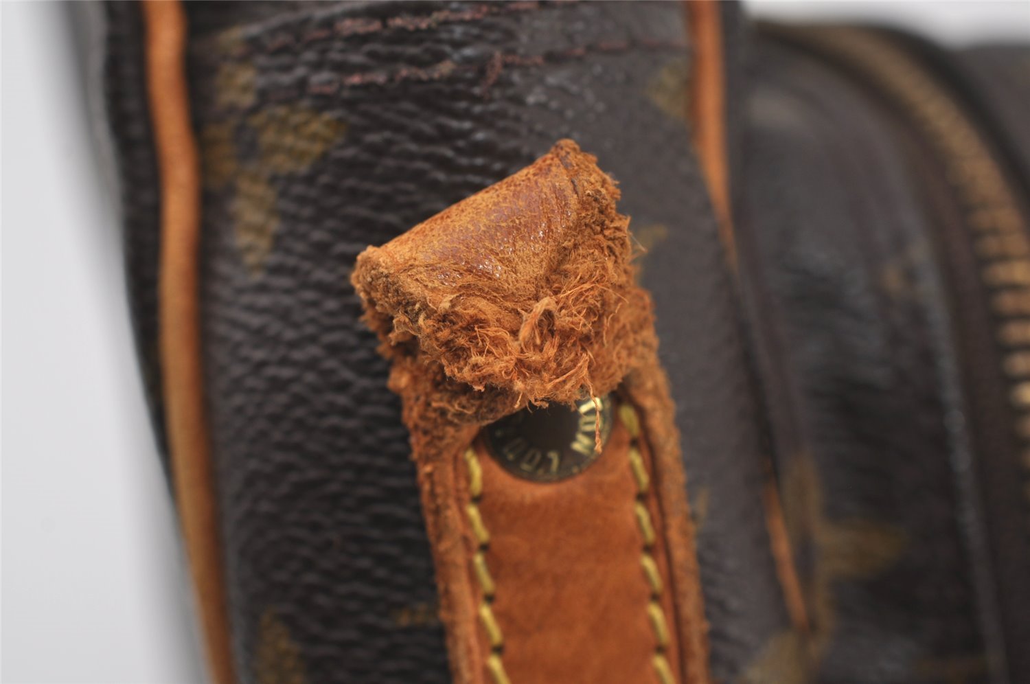 Authentic Louis Vuitton Monogram Amazone Shoulder Cross Bag M45236 Junk 0528J