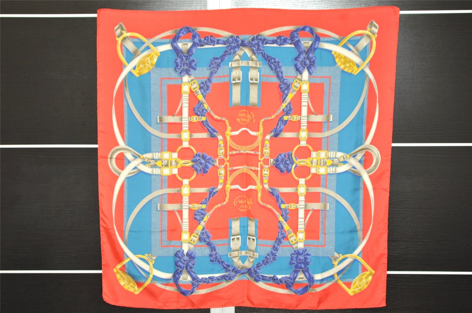 Authentic HERMES Carre 90 Scarf 