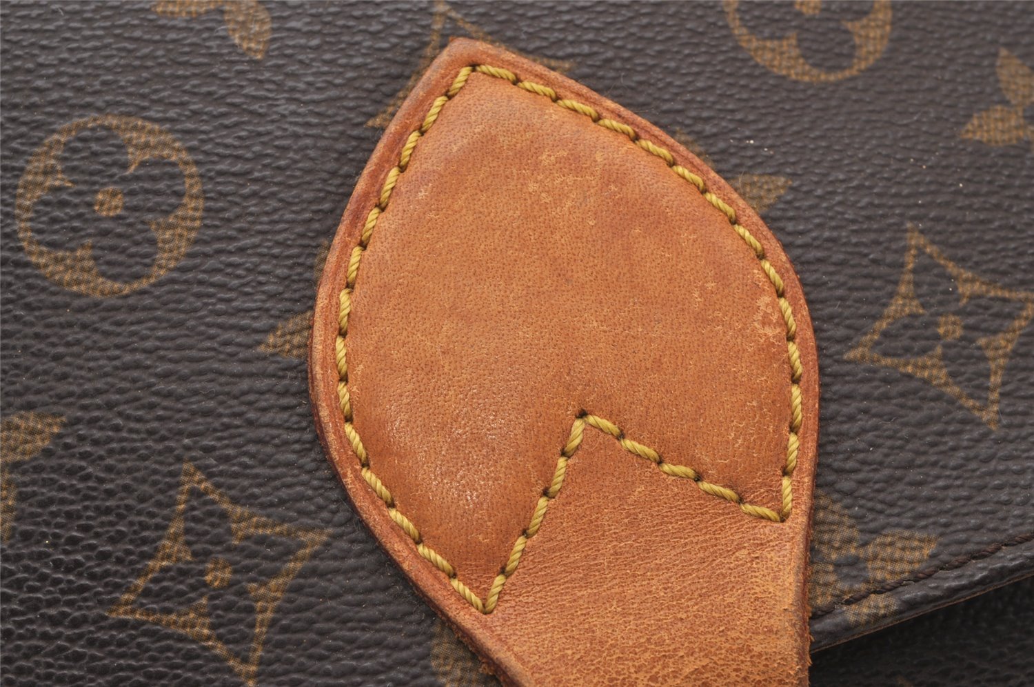 Authentic Louis Vuitton Monogram Cartouchiere MM M51253 Shoulder Cross Bag 0535J