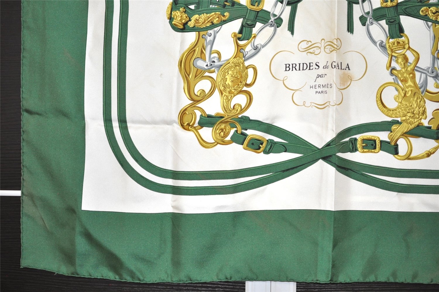 Authentic HERMES Carre 90 Scarf 