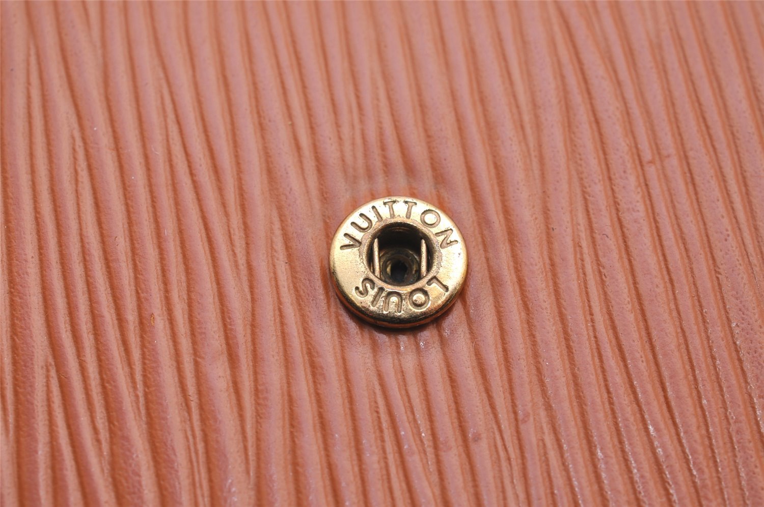 Authentic Louis Vuitton Epi Agenda MM Notebook Cover Brown R20043 LV 0550J