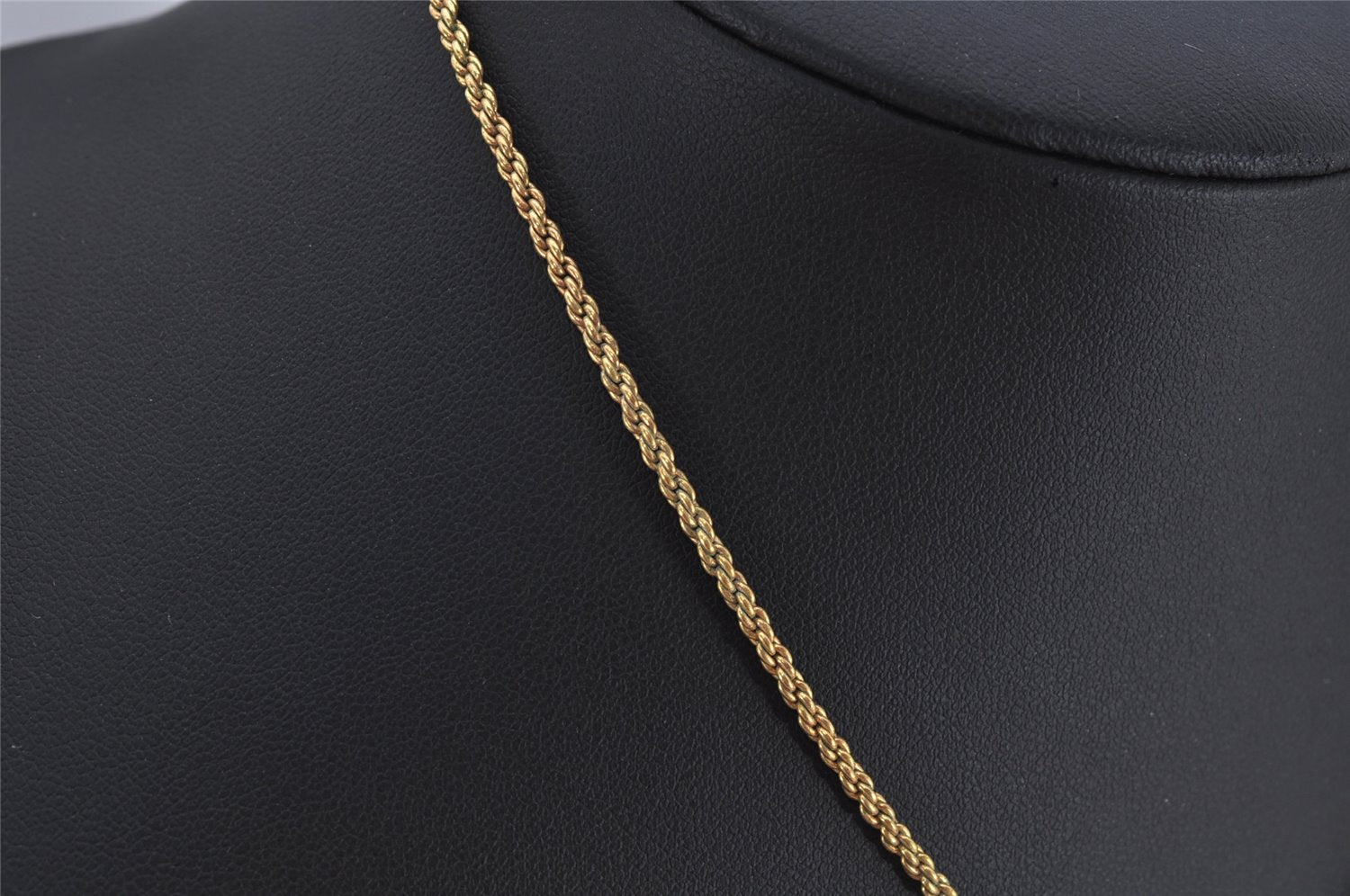 Authentic Christian Dior Gold Tone Chain Rhinestone Pendant Necklace CD 0551K