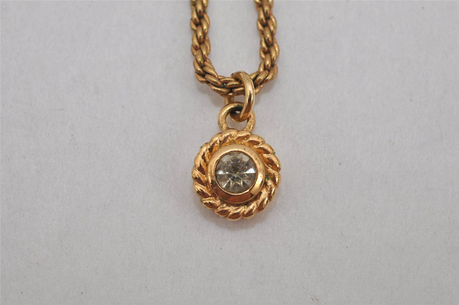 Authentic Christian Dior Gold Tone Chain Rhinestone Pendant Necklace CD 0551K