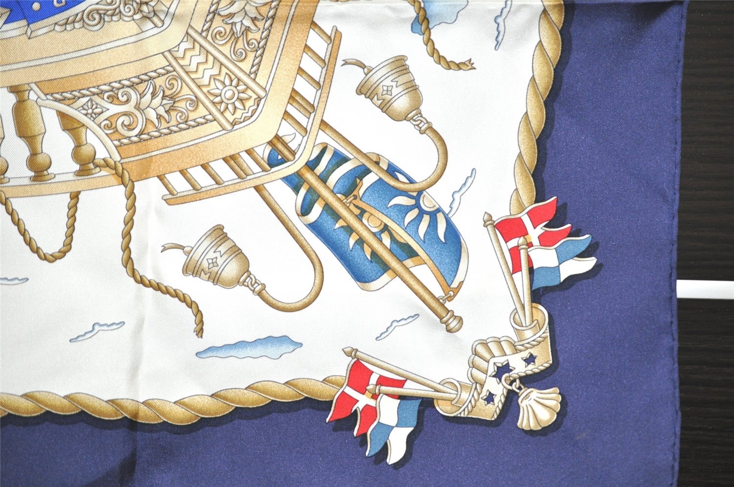 Authentic HERMES Carre 90 Scarf 