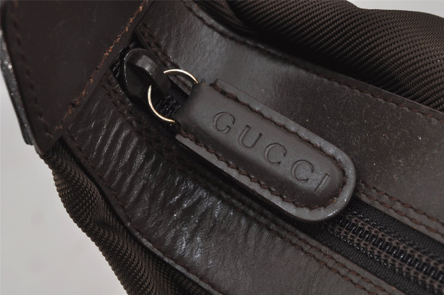 Authentic GUCCI Vintage Bamboo Shoulder Hand Bag Purse Nylon Leather Brown 0558J